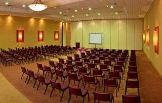 Hotel-Ocean-Blue-And-Sand-Meeting-Room